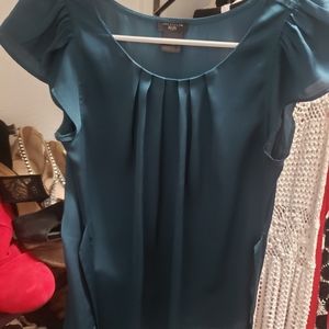 Beautiful teal silky top